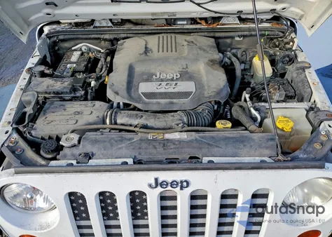 2013 Jeep Wrangler Unlimited Sport z USA, uszkodzony, nr VIN 1C4BJWDG9DL632869